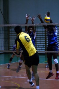 attacco di Alessio Barili contro il muro