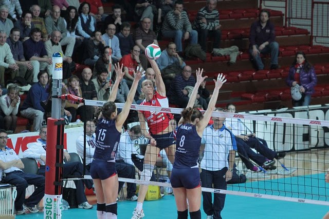 Zetova (attacco) Novara-Perugia Zetova (attacco) Novara-Perugia