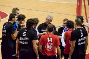 Dall'Olio (time-out) Dall'Olio (time-out)