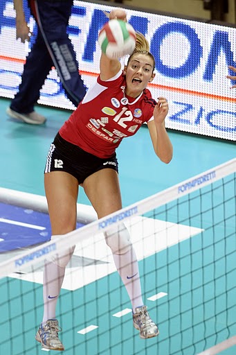 Angeloni Veronica (attacca) Angeloni Veronica (attacca)