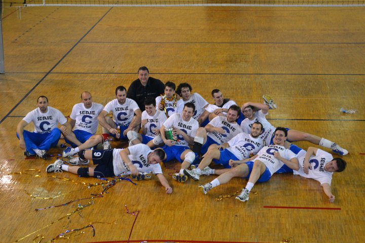 Rossi Ascensori Foligno (promozione) Rossi Ascensori Foligno (promozione)