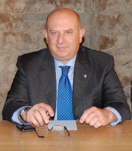 Lomurno Giuseppe (seduto)