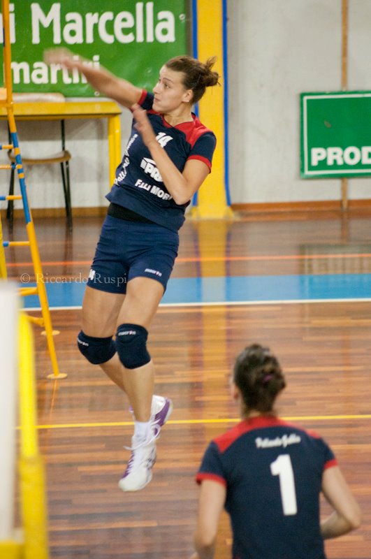 Ragnacci Tania (tira)