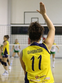 Giansiracusa Elena (serve)