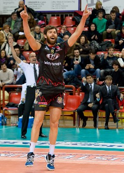 Tomassetti Daniele (esulta)