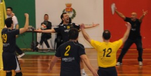 Emma Villas Chiusi (esultanza)