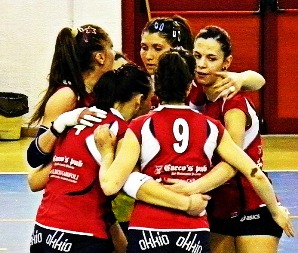 Fossato Volley (abbraccio) 