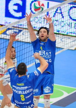 Mc Kibbin Riley (alza)