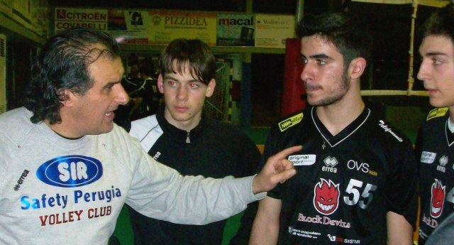 Scappaticcio Antonio (spiega) Scappaticcio Antonio (spiega)