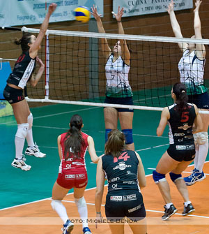 Tosti Silvia (attacco)