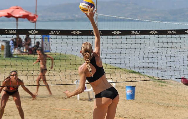 Ubertini Serena (attacca) sabbia