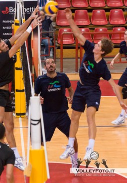 Coali Andrea (attacco)