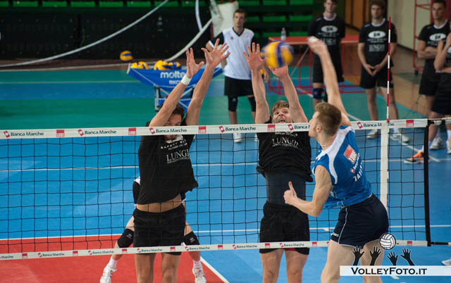 Semenzato-Schwarz (muro)