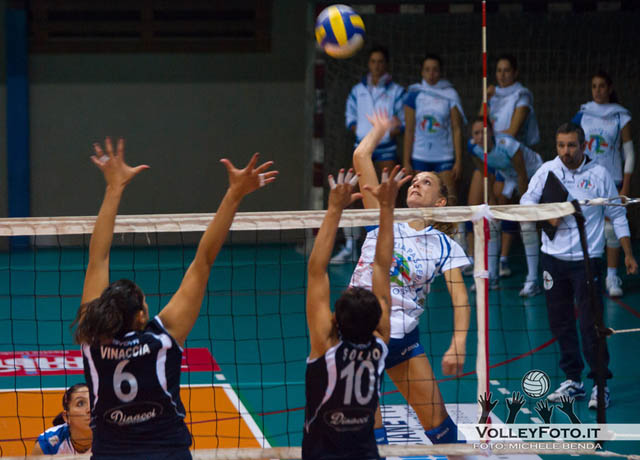 Ubertini Serena (attacco)