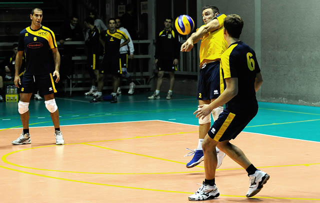 Fiore Gianluca (riceve) Fiore Gianluca (riceve)