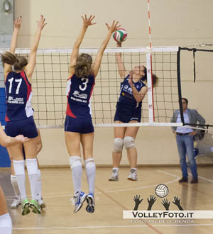 Meschini Elisabetta (attacco)