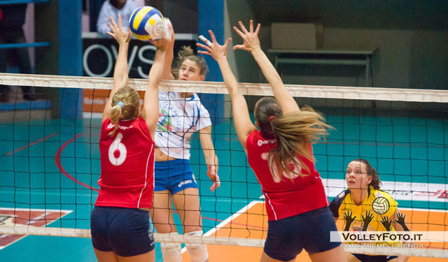 Mezzasoma Elisa (inchioda)