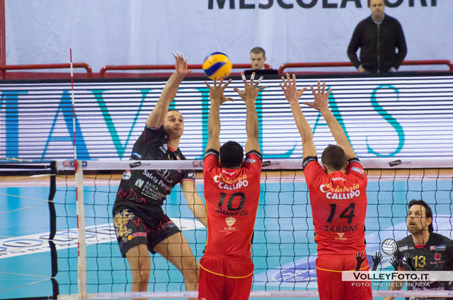 Tamburo Vincenzo (attacca)