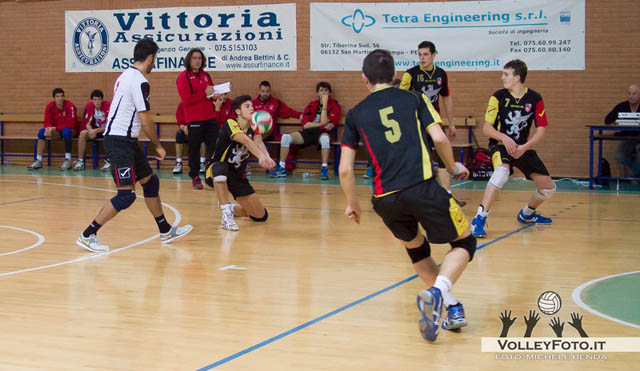 Cappelletti Niccolò (riceve)