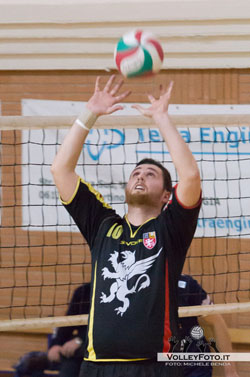 Mastroianni Vincenzo (palleggia)