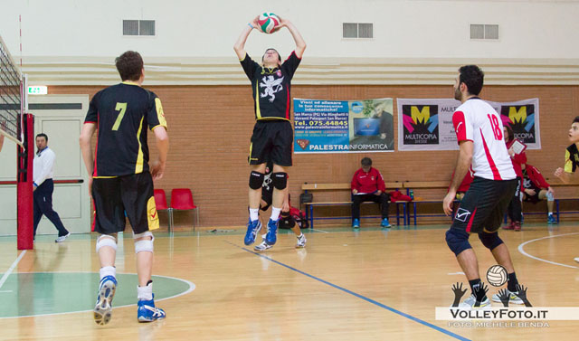 Troiani Tommaso (palleggia)