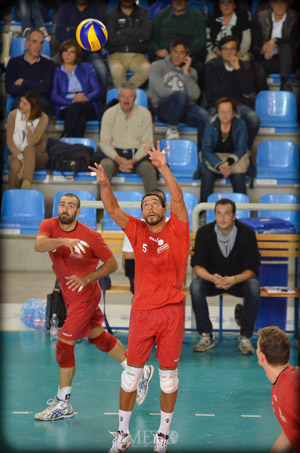 Corvetta Antonio (palleggia)