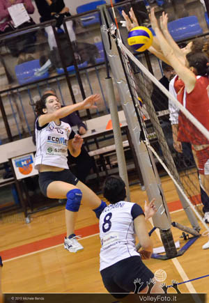 Grandi Cecilia (attacco)