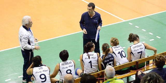 Lucky Wind Trevi (panchina)