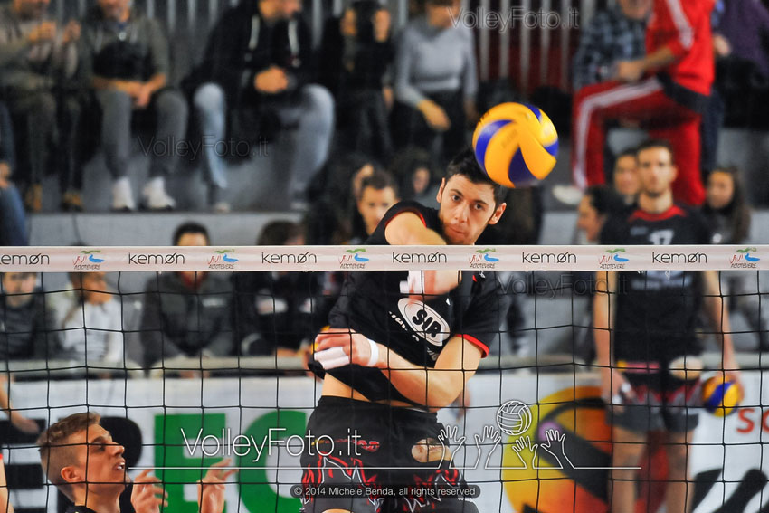 Buti Simone (chiude)