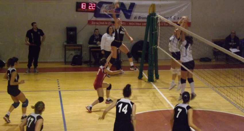 Nucciarelli Elisa (attacco)