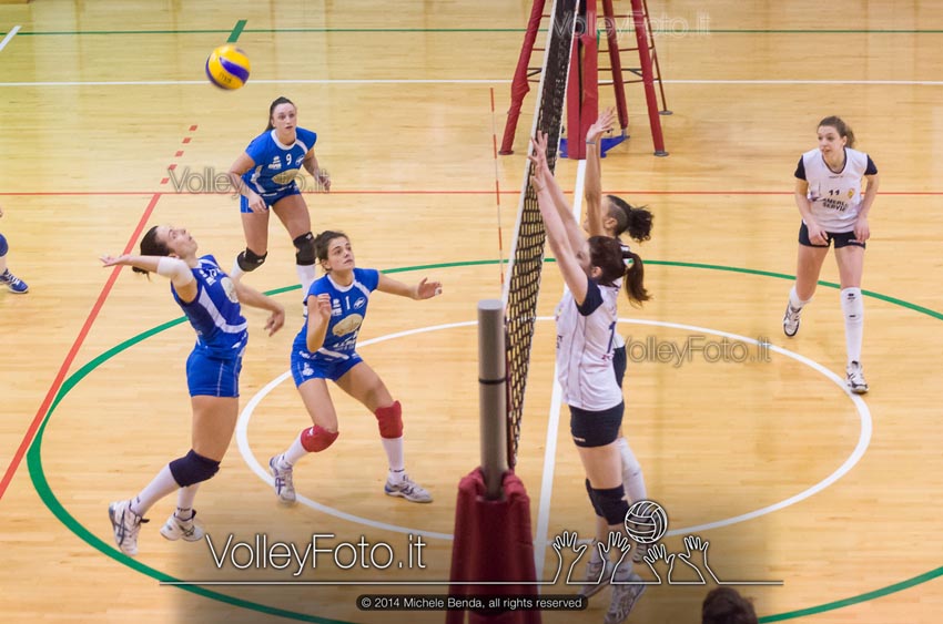 Rosi Maddalena (attacca)