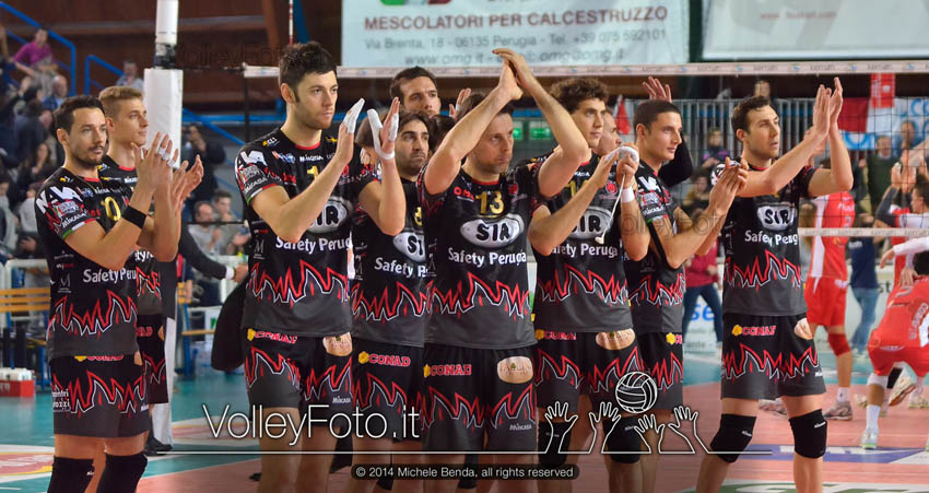 Sir Safety Perugia (applaude)