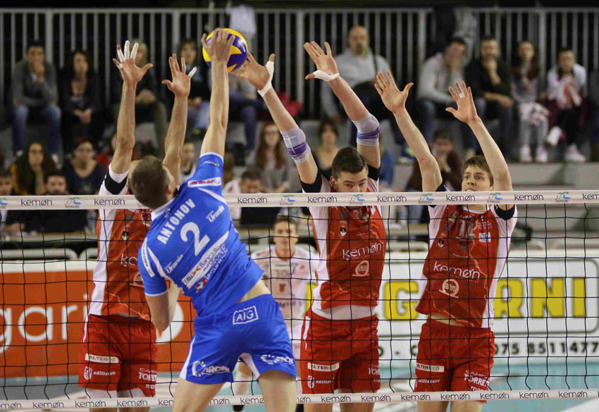 Altotevere Città di Castello (muro a tre)