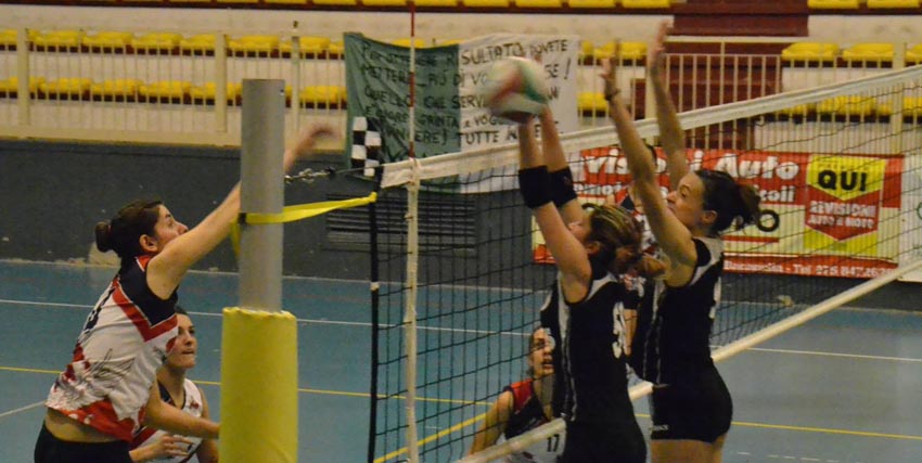 Monti-Cardinali (muro)