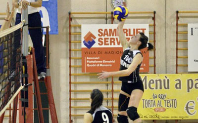 Nucciarelli Elisa (attacca)