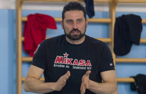 Taba Marco (incoraggia)