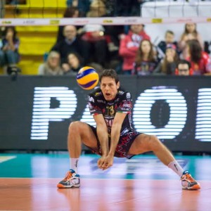 Goran Vujevic (riceve) Sir Safety Perugia 2014-2015