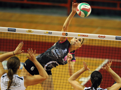 Cruciani Corinna (attacco)