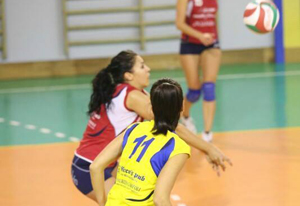 Pedica Ilaria (riceve)