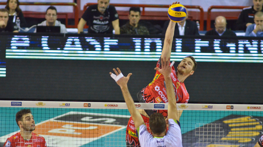 Kaliberda Denys (attacco)