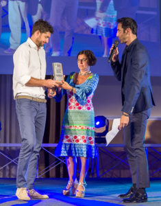 Nicolò Lattanzi premiato dal Presidente di Lega Paola De Micheli (foto: Michele Benda)