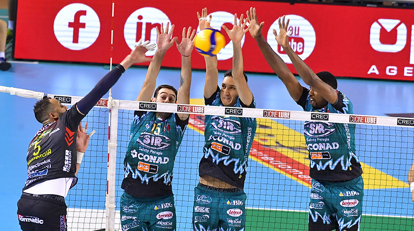 DeCecco-Russo-Leòn (muro)