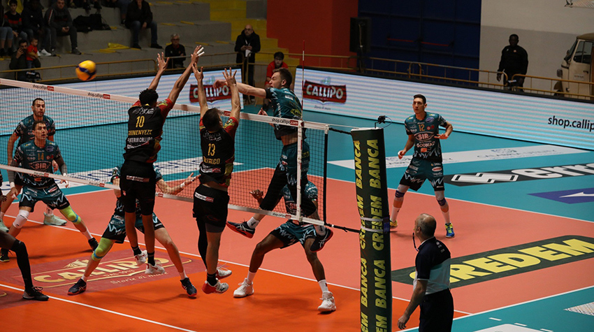 Plotnytskyi Oleh (attacco)