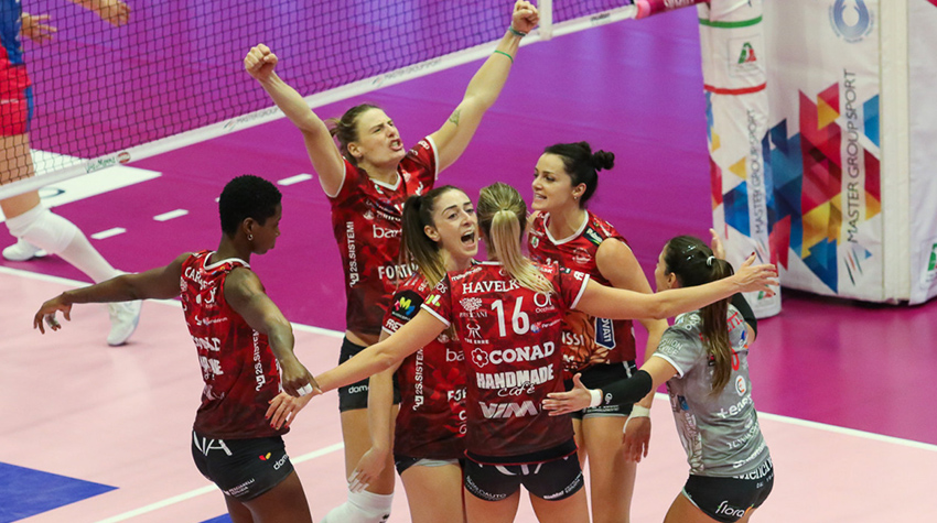 Bartoccini Fortinfissi Perugia (esulta)