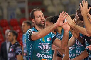 Travica Dragan (complimenti)