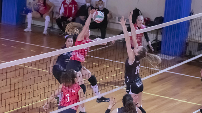 Vicenzi Lisa (attacca)