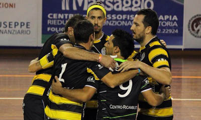 Pallavolo Selci & Sansepolcro (abbraccio)