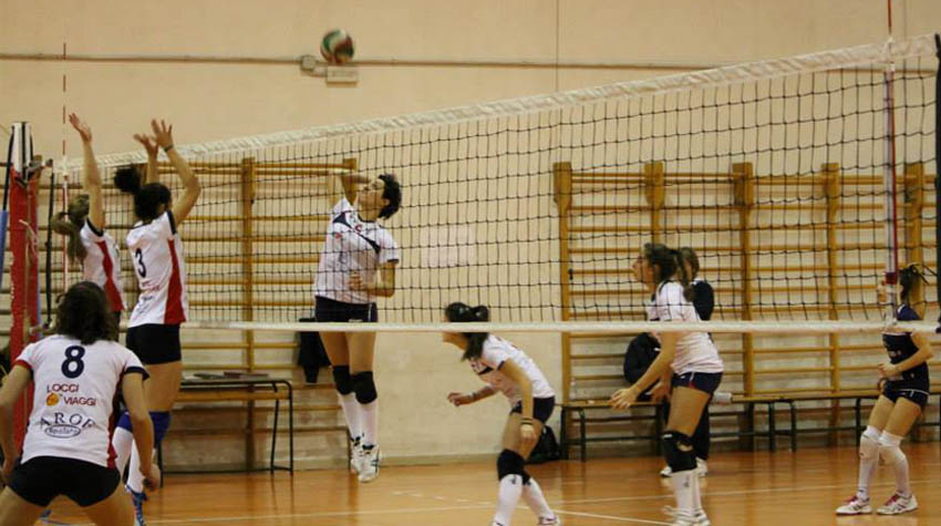 Varazi Monia (attacca)