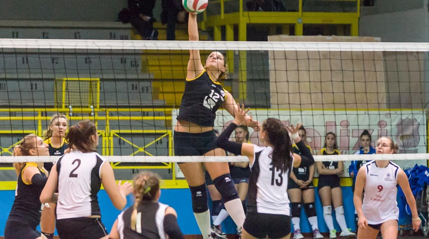 Martinoli Maria Vittoria (attacco)