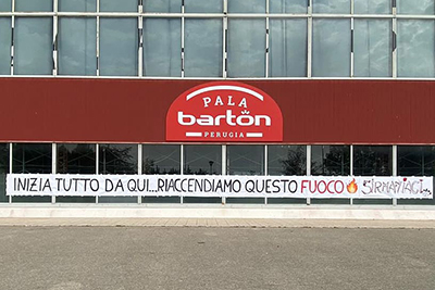 Sirmaniaci (striscione)